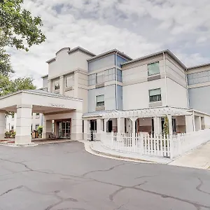 Country & By Radisson, Southside Savannah